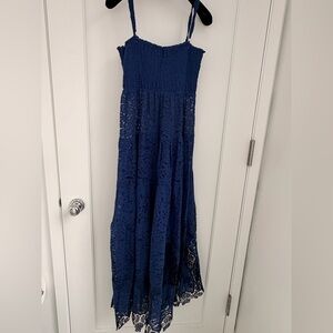 Elegant Blue Lace Maxi Dress